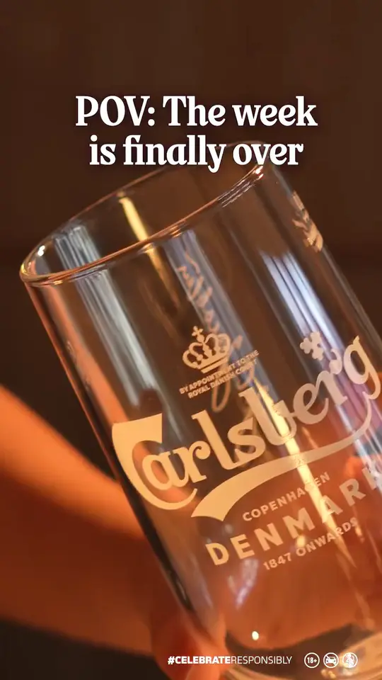 Frame 1 from Carlsberg: Golden Brew