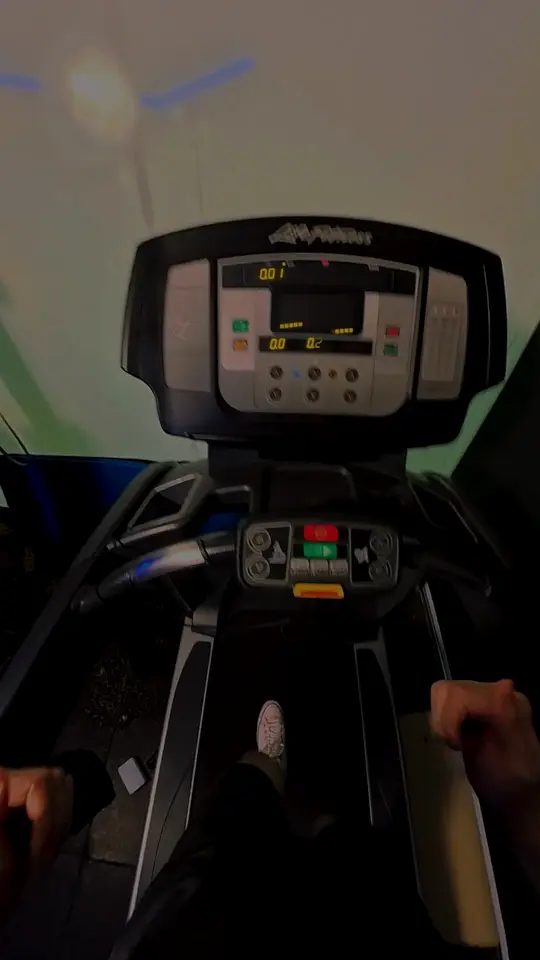 Frame 1 from SimpleCivet: Gymwear
