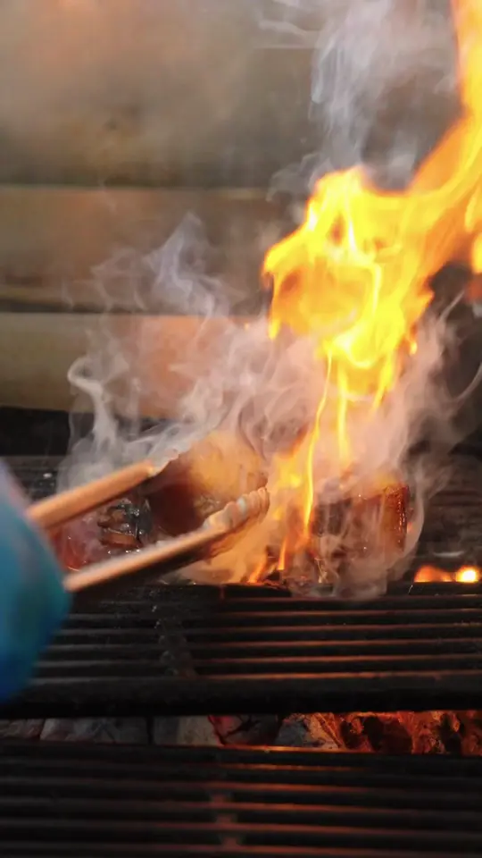 Frame 2 from Smokebelly: Opening